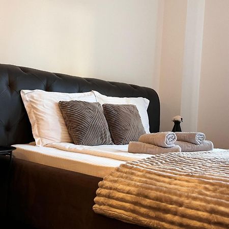 Inisteresidence Braşov Esterno foto